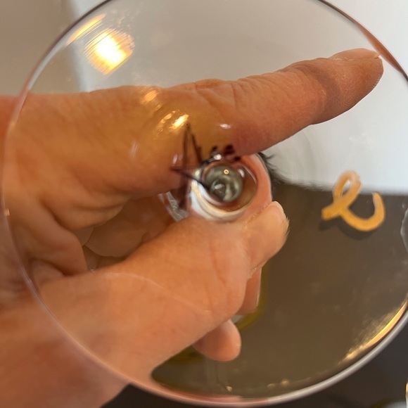 Amanda Lee Hand-Painted Wine Glasses. Set of 2 - Picture 6 of 8